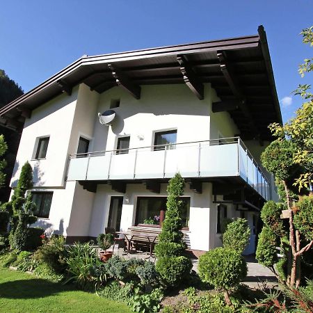 Cozy Apartment In Aschau Im Zillertal Near Ski Lift Esterno foto