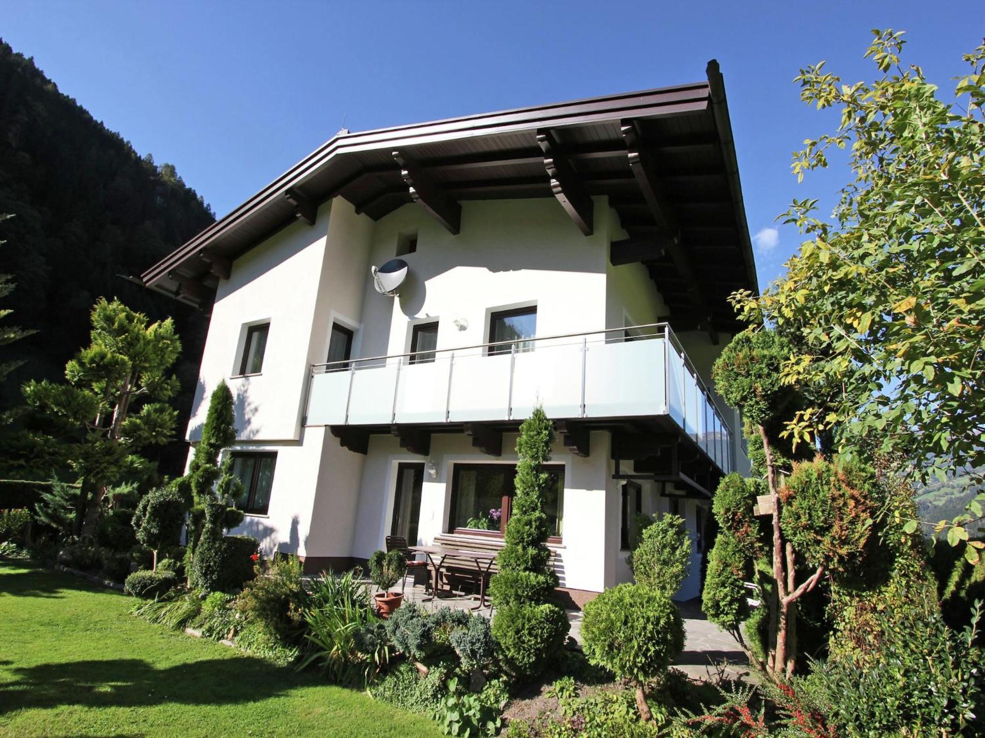 Cozy Apartment In Aschau Im Zillertal Near Ski Lift Esterno foto
